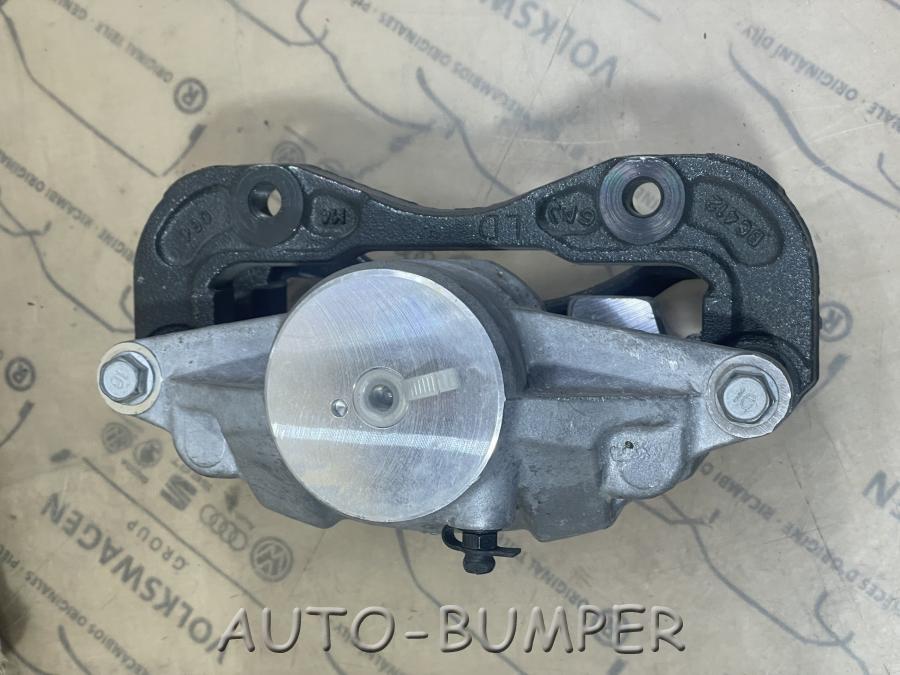 Kia Cerato 2004- Суппорт передний левый 581102F500 58130-2F500